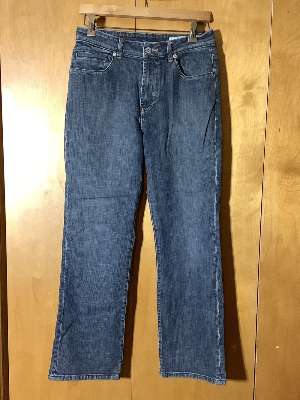 Chico’s Platinum Marquis jean, size 8 short